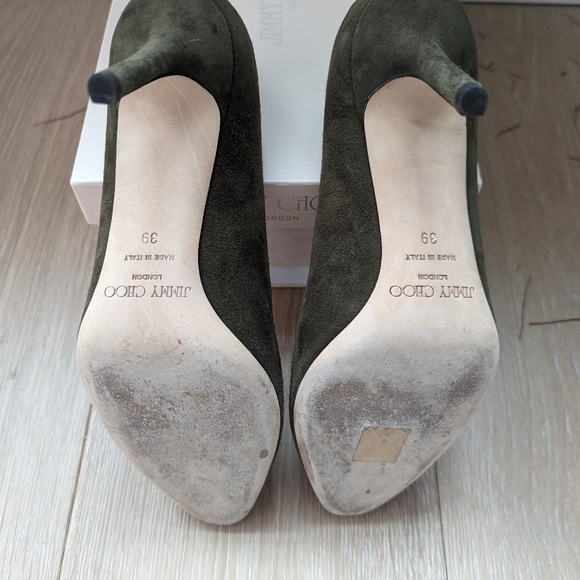 EUC Authentic Jimmy Choo 132Gilbert Suede Pumps (Size 39, Military Green) - Picture 6 of 9
